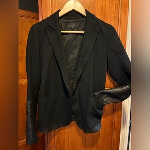 THEORY Classical leather trim blazer